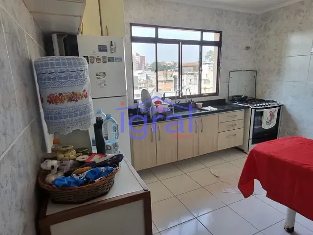 Sobrado com 121m² 3 quartos e 3 banheiros, à venda, no bairro Vila Marari em São Paulo