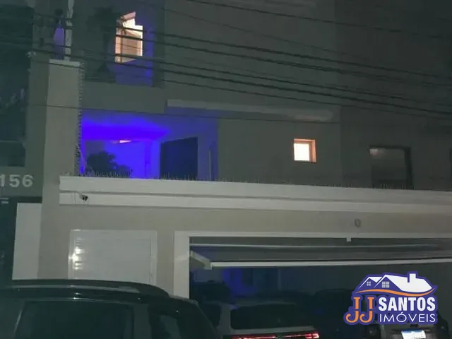 Sobrado com 210m² 3 quartos e 5 banheiros, à venda, no bairro Água Rasa em São Paulo