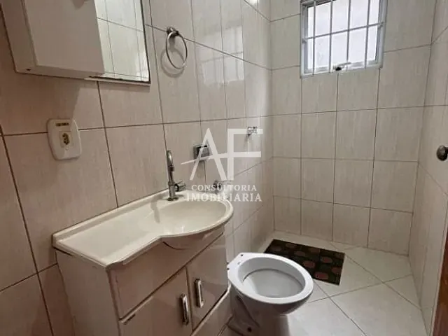 Sobrado com 250m², à venda, no bairro Morada dos Nobres em Taubaté