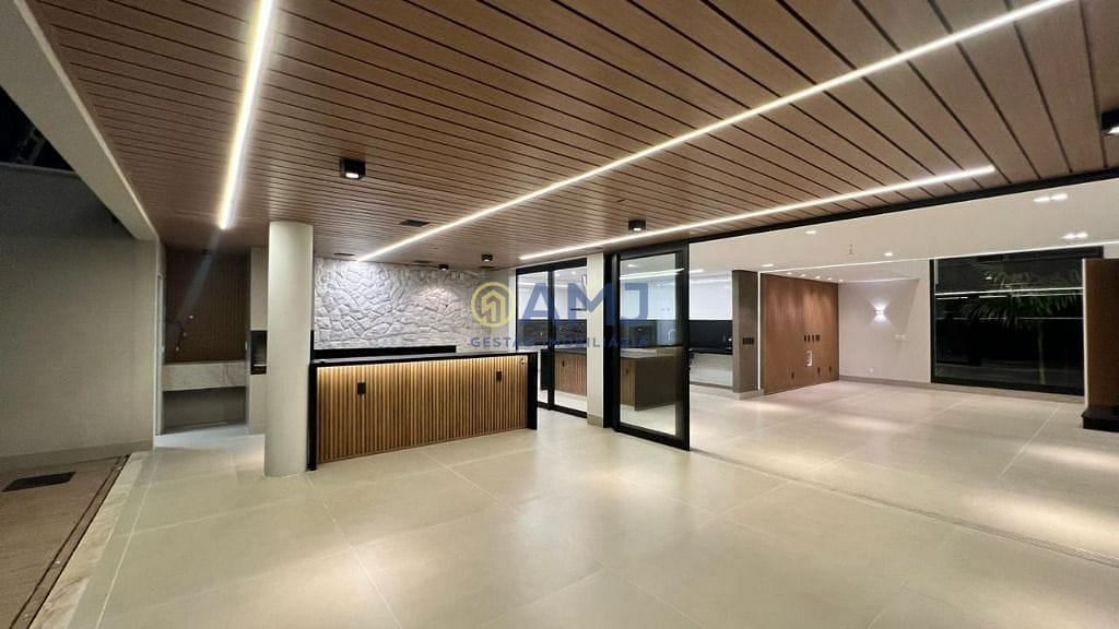 Sobrado, 5 quartos, 333 m² - Foto 4