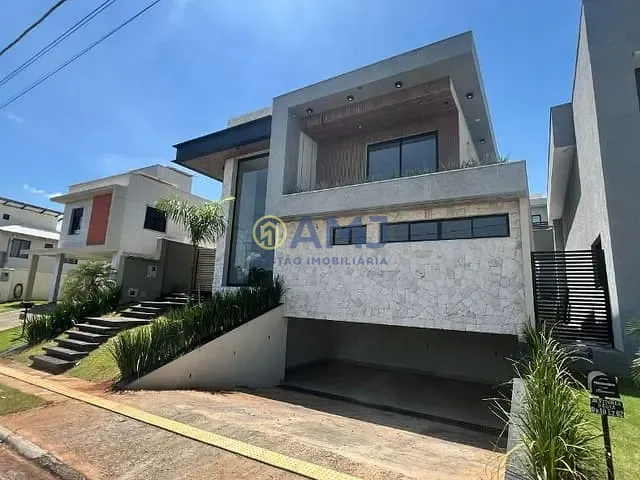 Sobrado com 345m² 5 quartos e 5 banheiros, à venda, no bairro  Jardins Porto em Senador Canedo