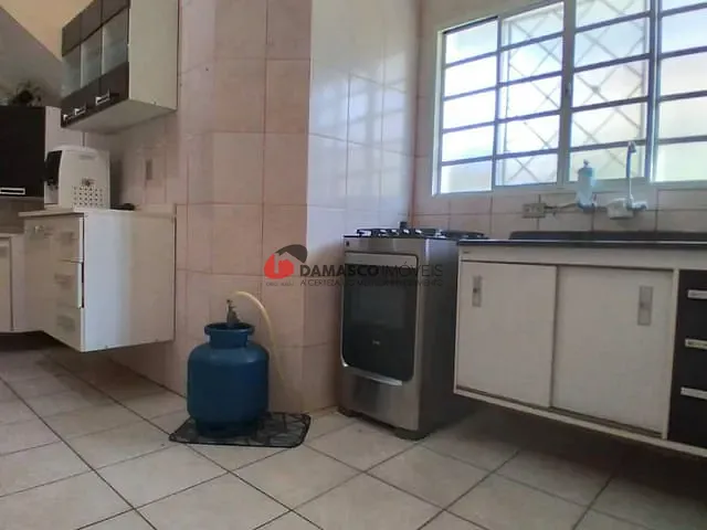 Sobrado com 136m² 1 quarto e 1 banheiro, à venda, no bairro Jardim Paraíso em Santo André