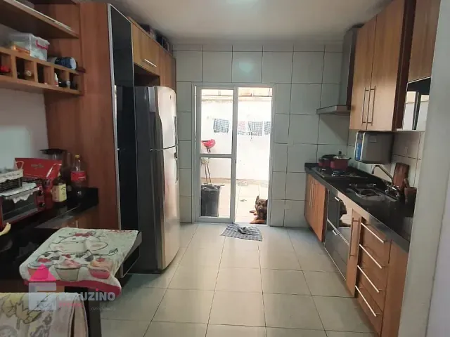 Sobrado com 80m² 2 quartos e 1 banheiro, à venda, no bairro Jardim Casablanca em São Paulo