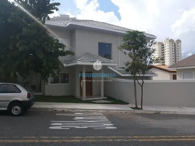 Casa com 250m² 4 quartos e 4 banheiros, à venda, no bairro Urbanova em São José dos Campos