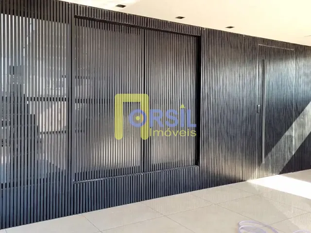 Sobrado com 250m² 3 quartos e 4 banheiros, à venda, no bairro Cézar de Souza em Mogi das Cruzes
