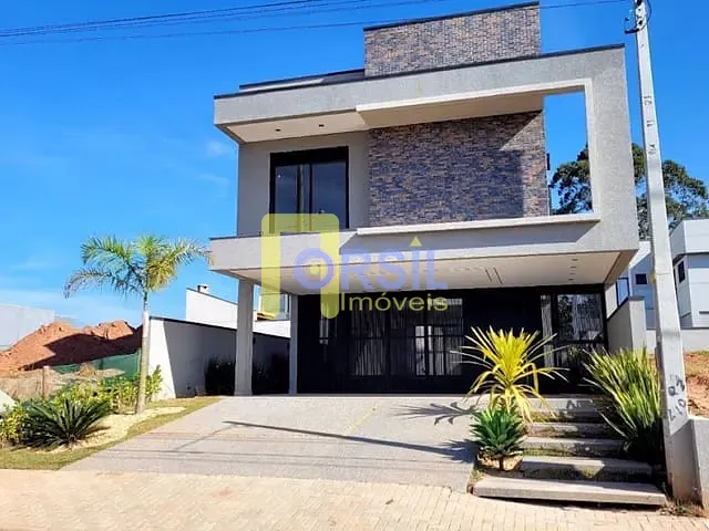 Sobrado com 250m² 3 quartos e 4 banheiros, à venda, no bairro Cézar de Souza em Mogi das Cruzes
