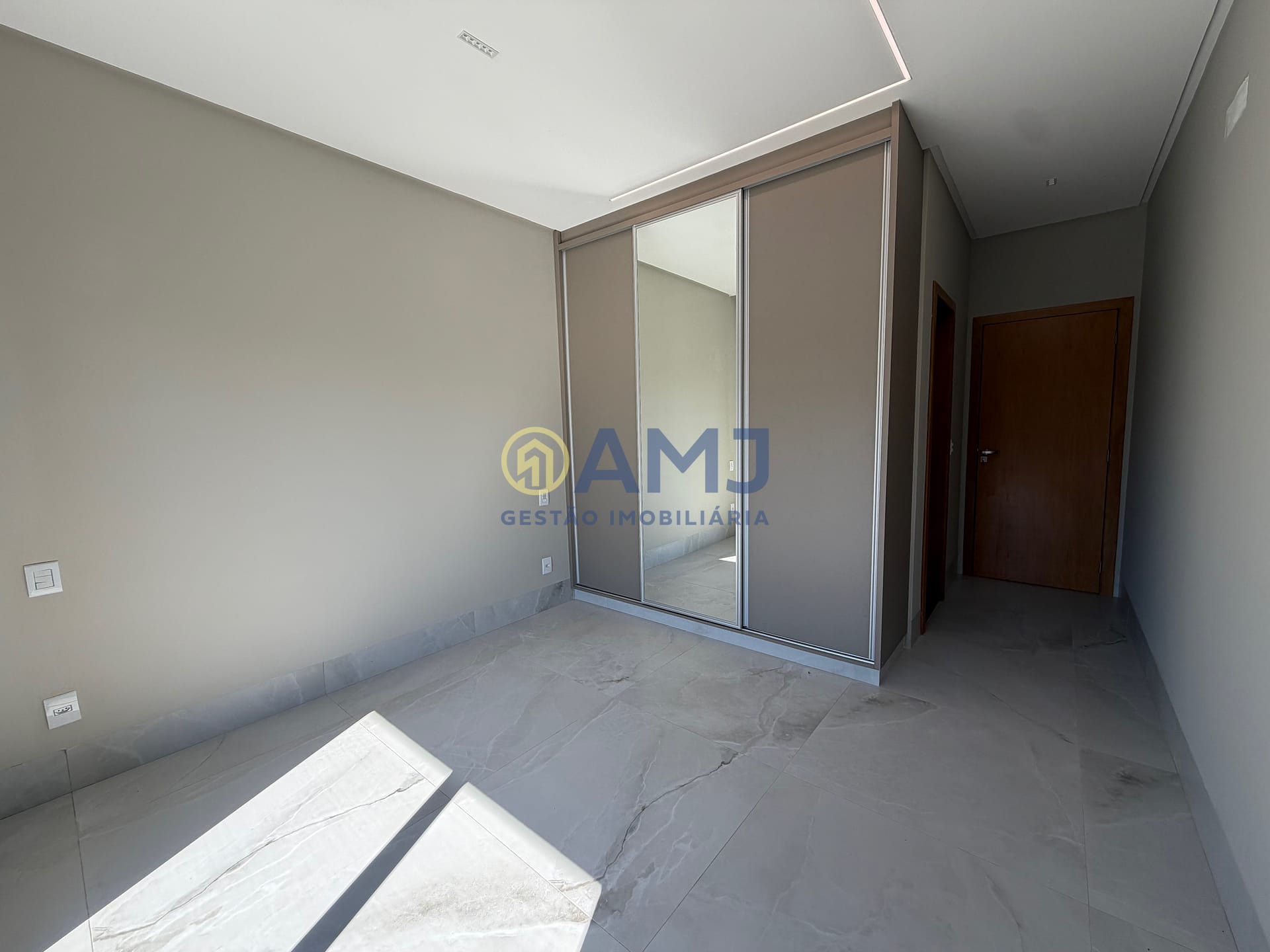 Sobrado, 5 quartos, 274 m² - Foto 11