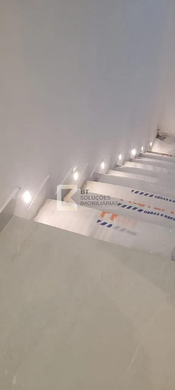 Sobrado, 3 quartos, 328 m² - Foto 5