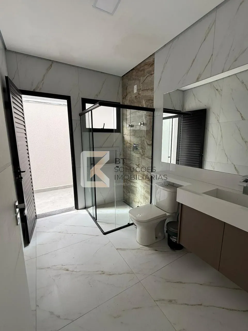 Sobrado, 3 quartos, 328 m² - Foto 32