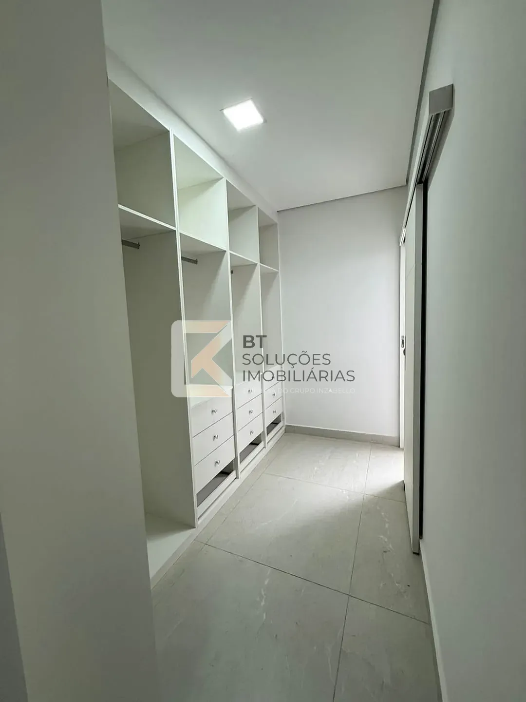 Sobrado, 3 quartos, 328 m² - Foto 17