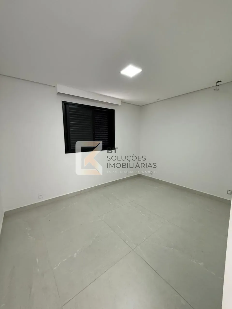 Sobrado, 3 quartos, 328 m² - Foto 12
