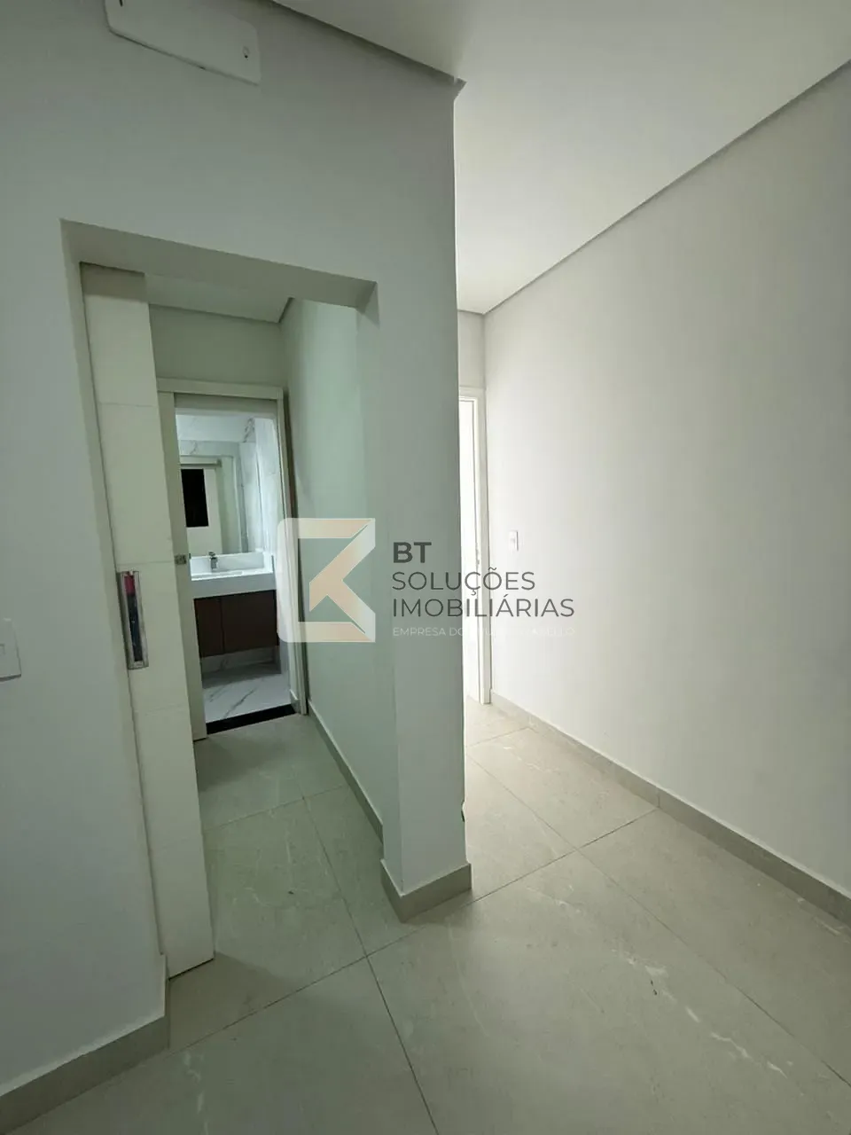 Sobrado, 3 quartos, 328 m² - Foto 14