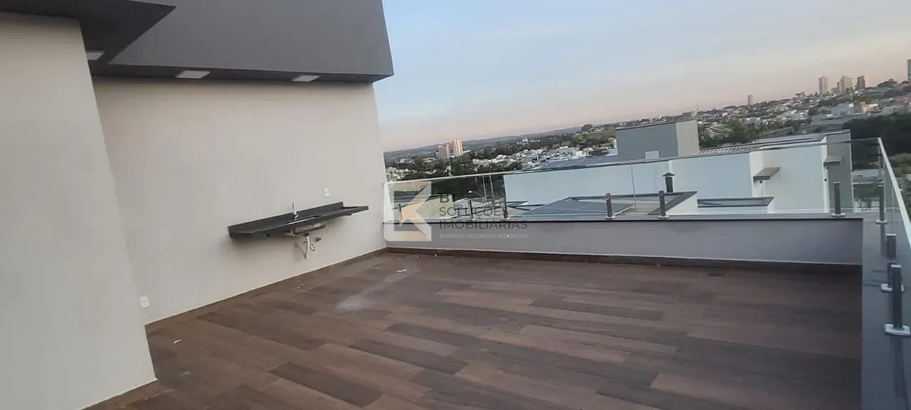 Sobrado, 3 quartos, 328 m² - Foto 1