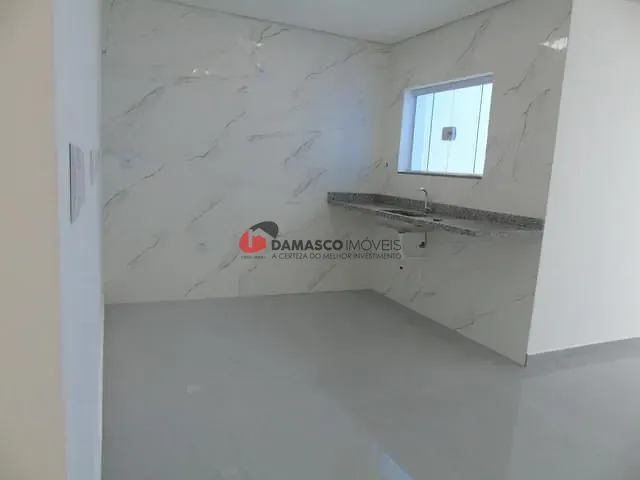 Sobrado com 116m² 3 quartos e 2 banheiros, à venda, no bairro Vila Homero Thon em Santo André