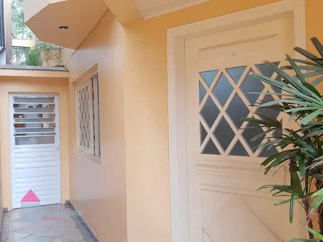 Sobrado com 220m² 4 quartos e 4 banheiros, à venda, no bairro Chácara Nossa Senhora do Bom Conselho em São Paulo