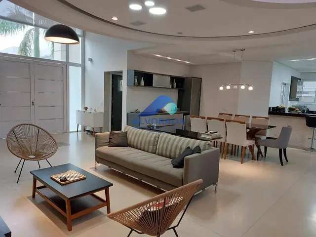 Sobrado com 459m² 4 quartos e 5 banheiros, à venda, no bairro Jardim do Golfe em São José Dos Campos