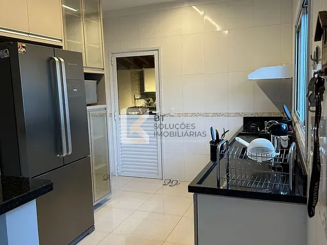 Sobrado com 330m² 3 quartos e 4 banheiros, à venda, no bairro Alto da Colina em Indaiatuba