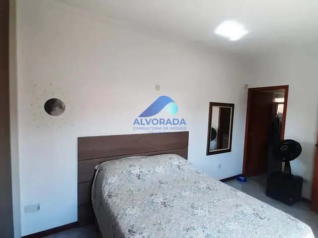 Sobrado com 125m² 3 quartos e 2 banheiros, à venda, no bairro Jardim das Indústrias em São José Dos Campos