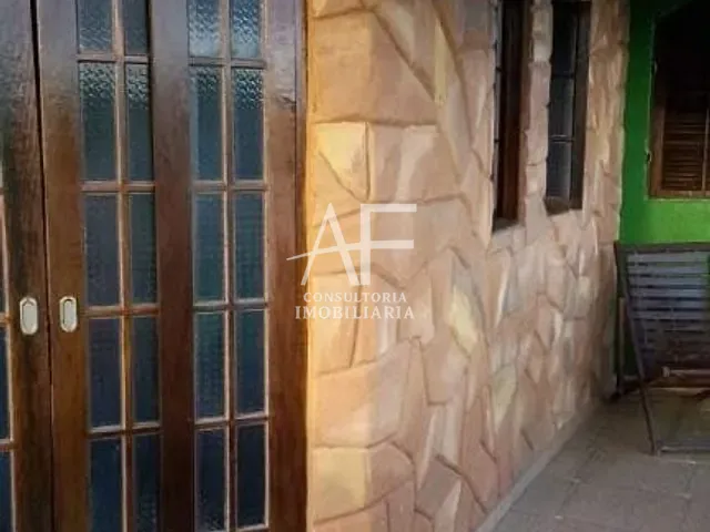Sobrado com 232m² 2 quartos e 2 banheiros, à venda ou para alugar, no bairro Chácaras Silvestre em Taubaté