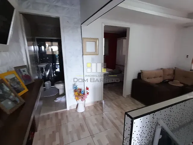 Sobrado com 127m² 2 quartos e 1 banheiro, à venda, no bairro Jardim Santiago (Nova Veneza) em Sumaré