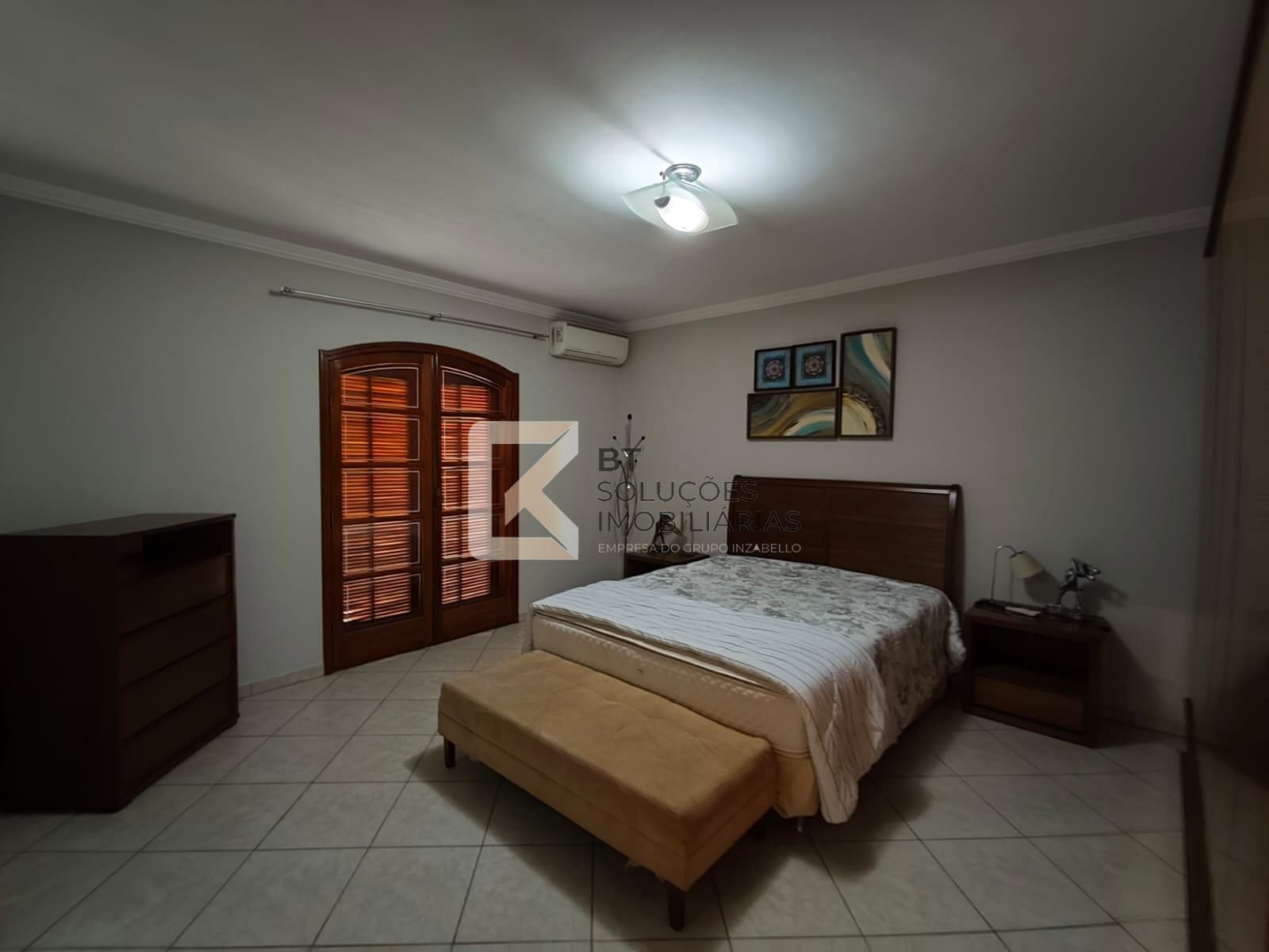 Sobrado à venda e aluguel com 3 quartos, 180m² - Foto 13