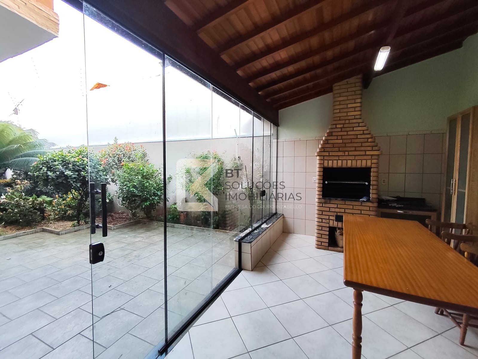 Sobrado à venda e aluguel com 3 quartos, 180m² - Foto 16