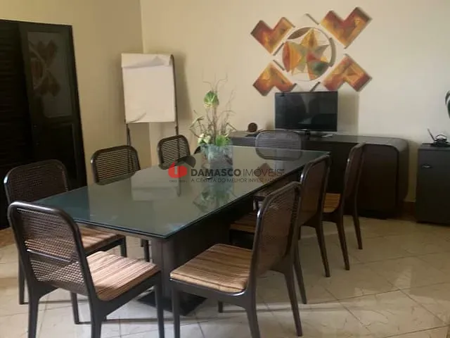 Sobrado com 330m² 6 quartos e 4 banheiros, para alugar, no bairro Santa Paula em São Caetano do Sul