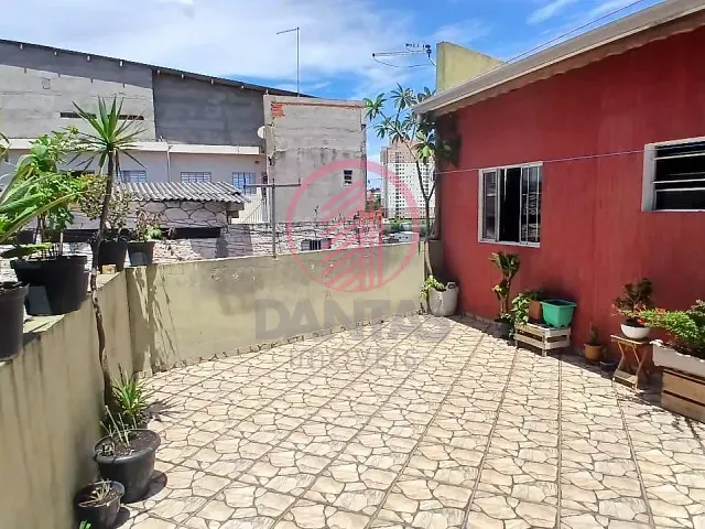 Sobrado com 83m² 2 quartos e 2 banheiros, à venda, no bairro Vila Veloso em Carapicuíba