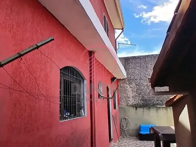 Sobrado com 83m² 2 quartos e 2 banheiros, à venda, no bairro Vila Veloso em Carapicuíba