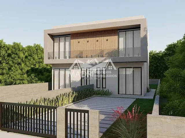 Sobrado 2 quartos e 3 banheiros, à venda, no bairro Praia de Fora em Palhoça