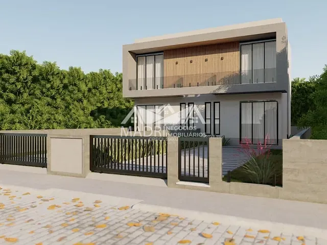 Sobrado 2 quartos e 3 banheiros, à venda, no bairro Praia de Fora em Palhoça