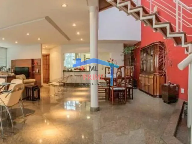 Sobrado com 250m² 4 quartos e 6 banheiros, à venda, no bairro Jardim Avelino em São Paulo