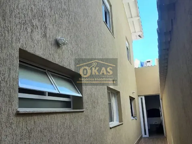 Sobrado com 150m² 3 quartos e 3 banheiros, à venda, no bairro Vila Urupês em Suzano