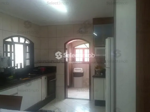 Sobrado com 236m² 3 quartos e 4 banheiros, à venda, no bairro Vila São Francisco em Mauá