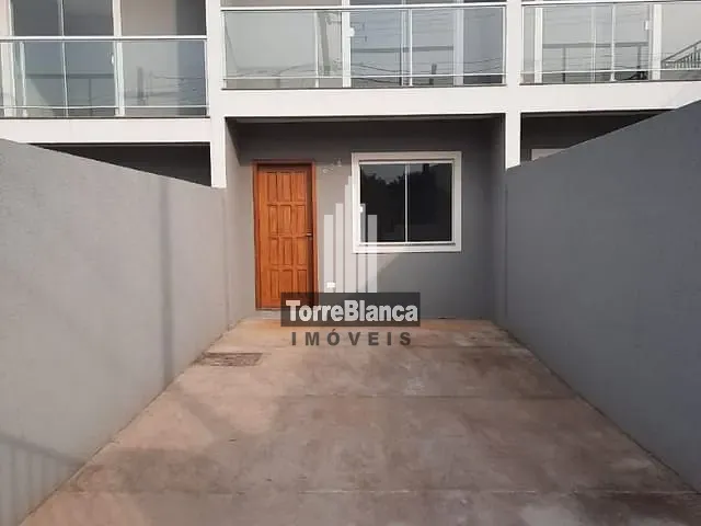 Sobrado com 165m², à venda, no bairro Uvaranas em Ponta Grossa