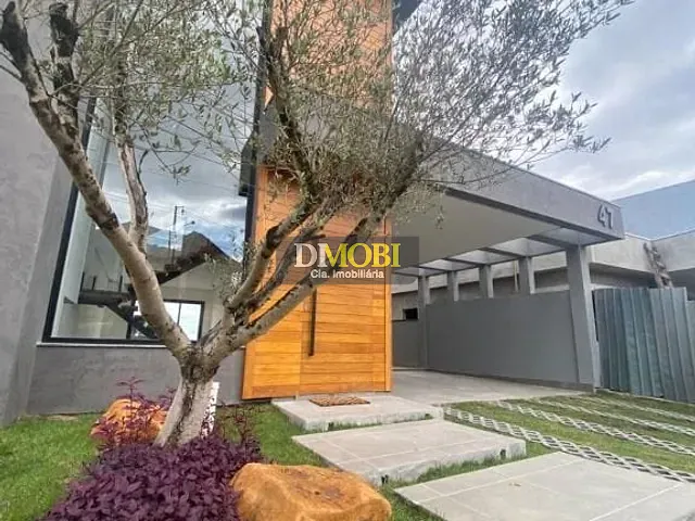 Sobrado com 200m² 3 quartos e 3 banheiros, à venda, no bairro Cadiz em Gravataí