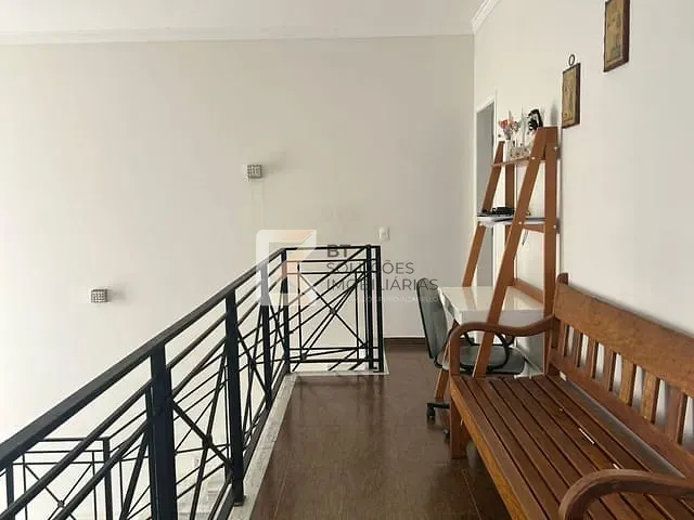 Sobrado com 300m² 3 quartos e 2 banheiros, à venda, no bairro Jardim Residencial Maria Dulce em Indaiatuba