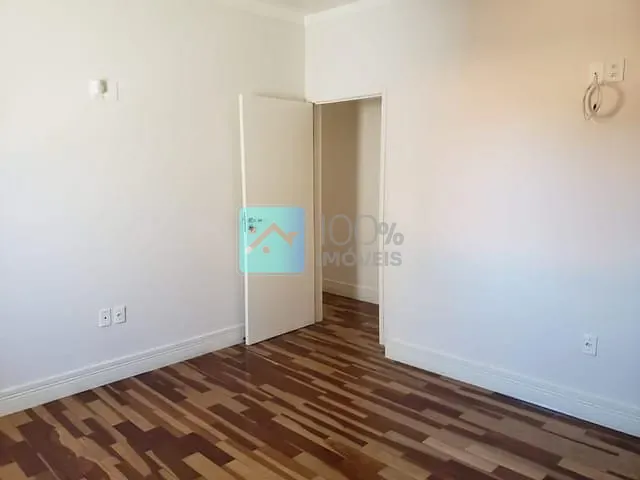 Sobrado com 160m² 3 quartos e 3 banheiros, à venda, no bairro Jardim Maringa em São José dos Campos