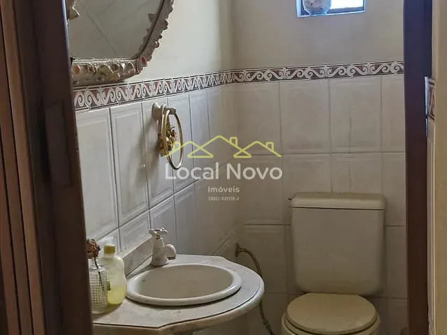 Sobrado 4 quartos e 4 banheiros, à venda, no bairro Parque Continental I em Guarulhos