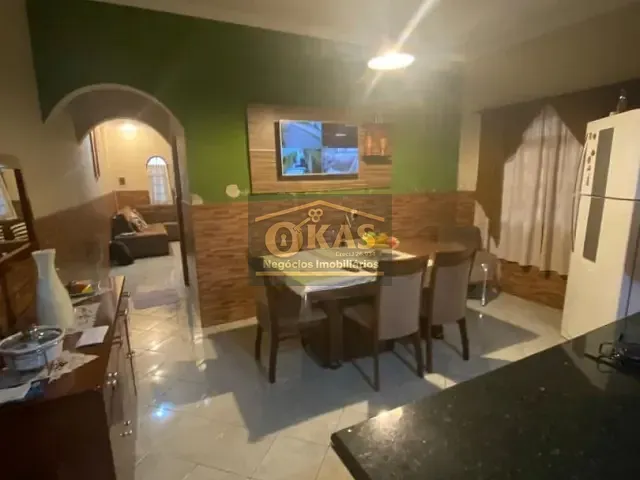 Sobrado com 400m² 4 quartos e 2 banheiros, à venda, no bairro Vila Nova Urupês em Suzano