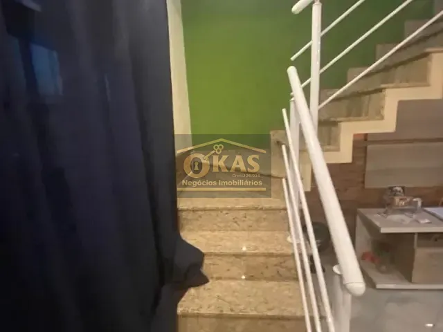 Sobrado com 400m² 4 quartos e 2 banheiros, à venda, no bairro Vila Nova Urupês em Suzano