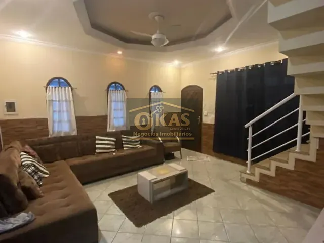 Sobrado com 400m² 4 quartos e 2 banheiros, à venda, no bairro Vila Nova Urupês em Suzano