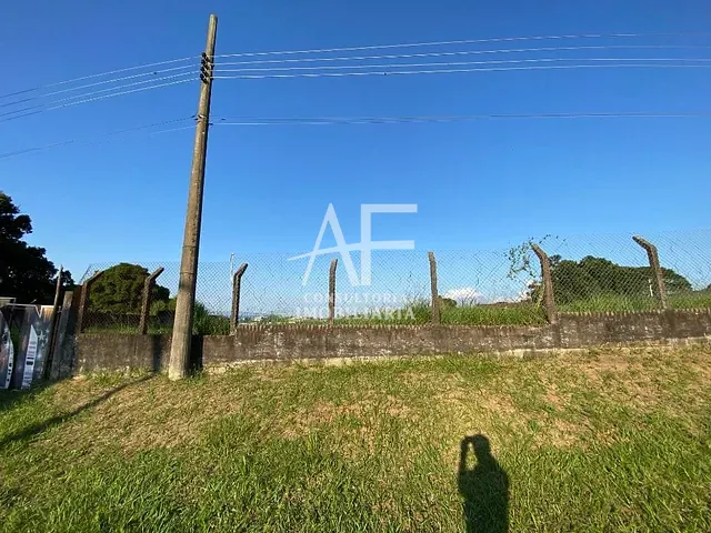 Sobrado com 131m² 3 quartos e 2 banheiros, à venda, no bairro Estrada Nova Taubaté em Tremembé