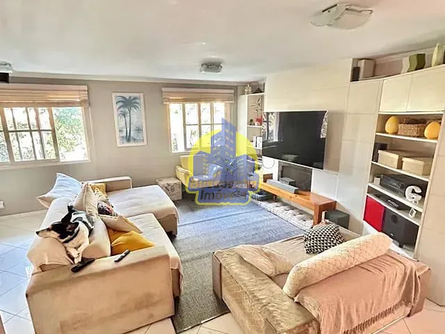 Sobrado com 412m², à venda, no bairro Vila São Silvestre em São Paulo
