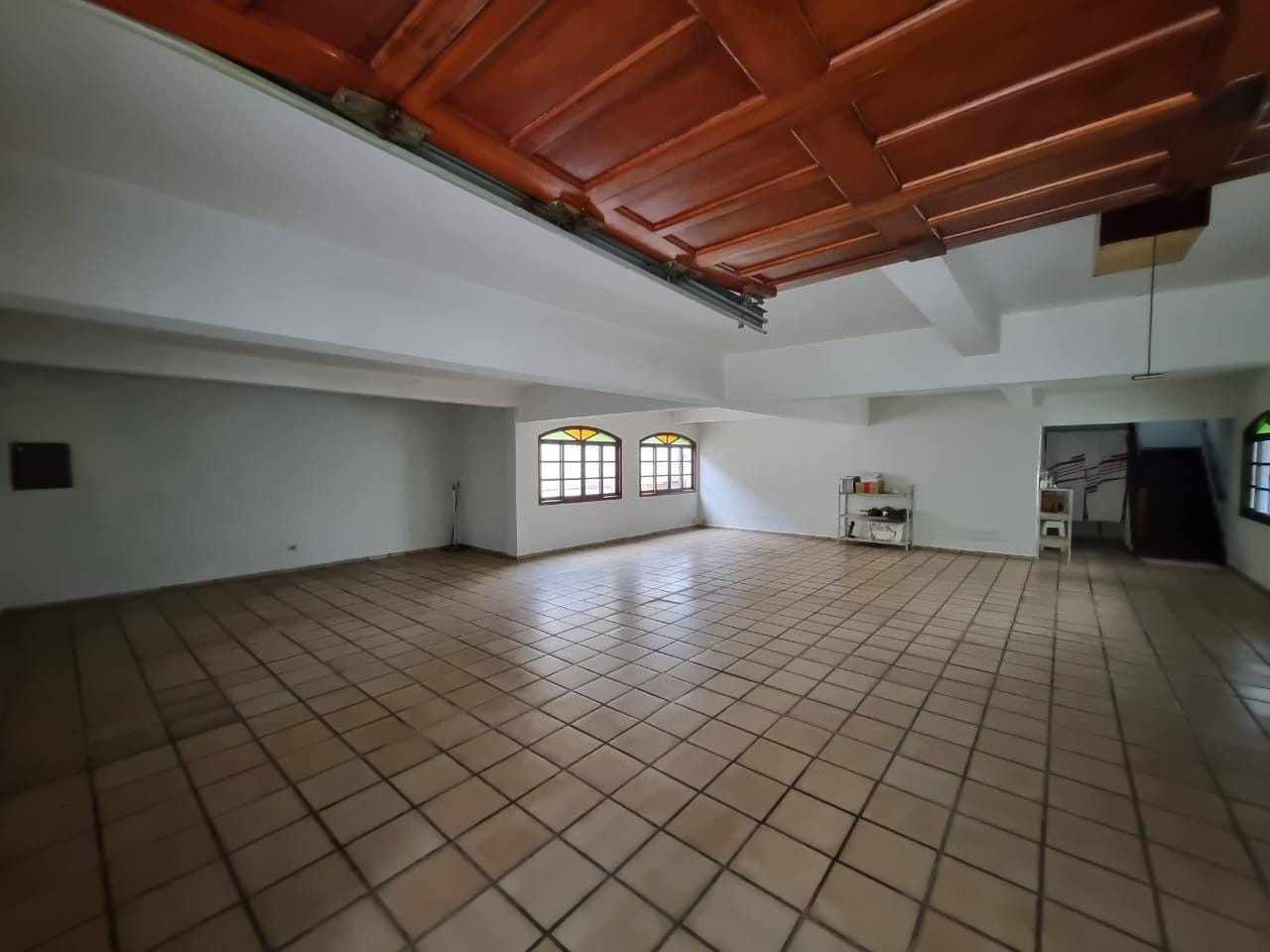 Sobrado à venda 4 Quartos, 2 Suites, 8 Vagas, Rudge Ramos, São Bernardo do Campo - SP