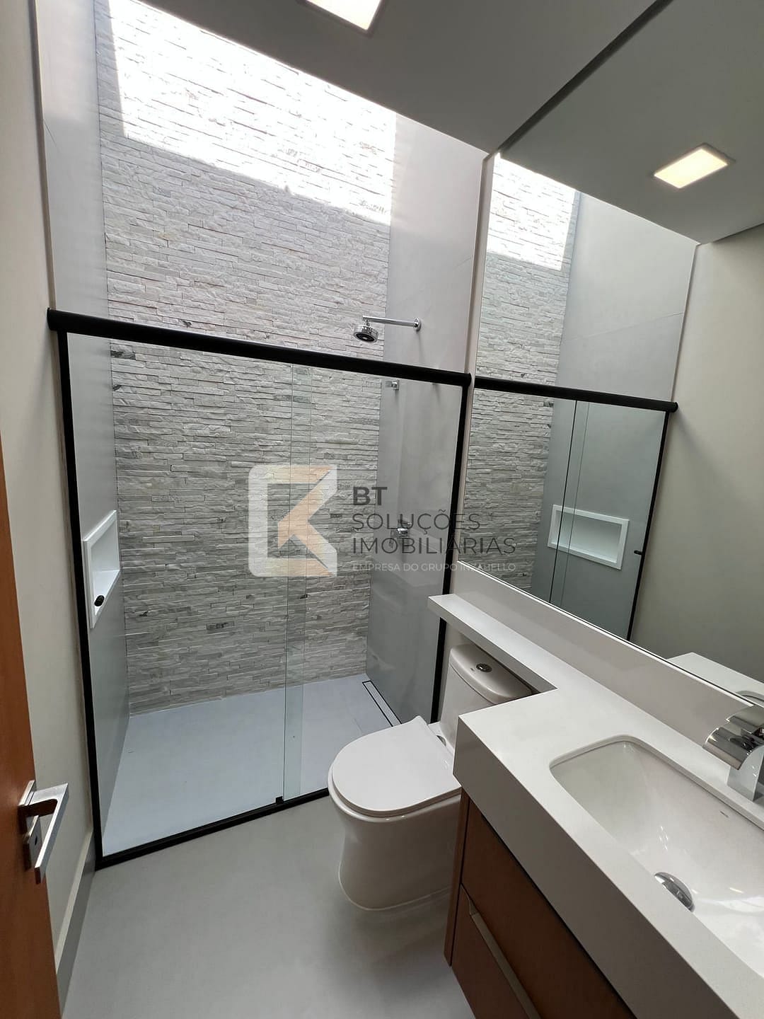 Sobrado, 4 quartos, 256 m² - Foto 35