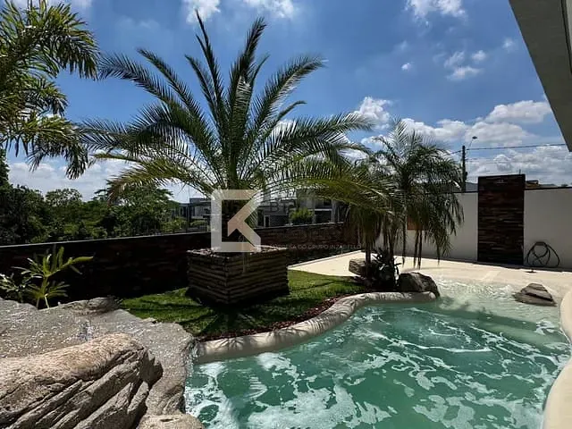 Sobrado com 312m² 4 quartos e 5 banheiros, à venda, no bairro Jardins Di Roma em Indaiatuba