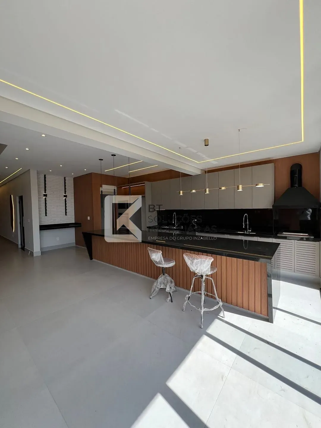 Sobrado, 4 quartos, 256 m² - Foto 17