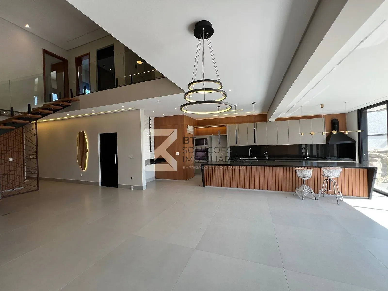 Sobrado, 4 quartos, 256 m² - Foto 13