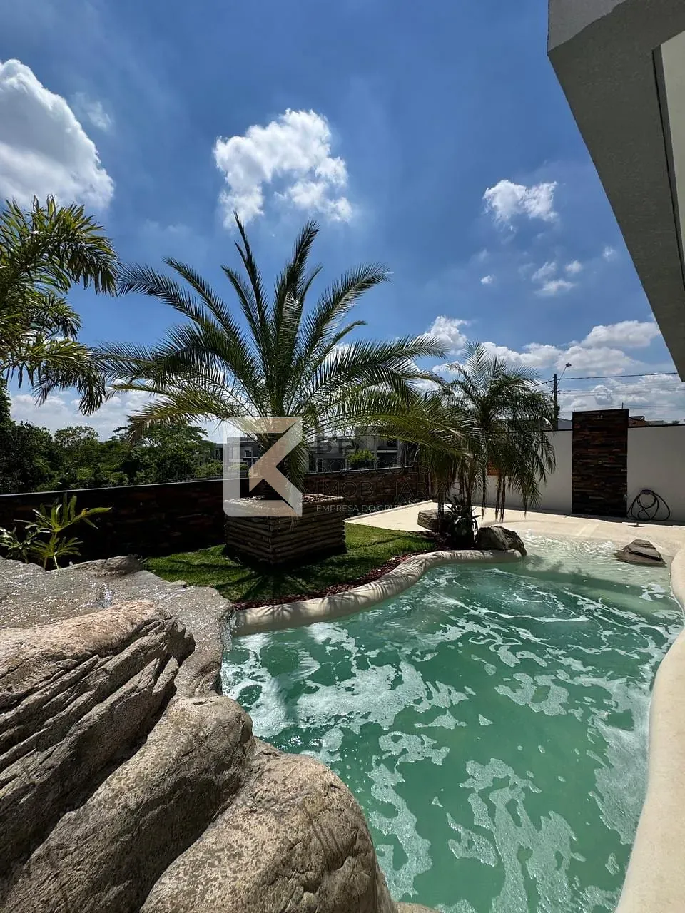 Sobrado, 4 quartos, 256 m² - Foto 1